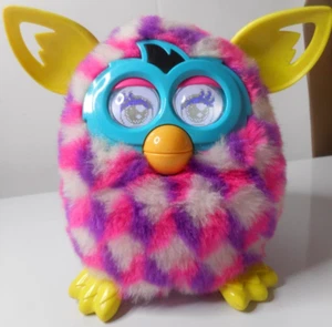 2012 Hasbro Furby Boom Interactive Toy Multicolor Yellow Block Pattern 6.5 Works - Picture 1 of 8
