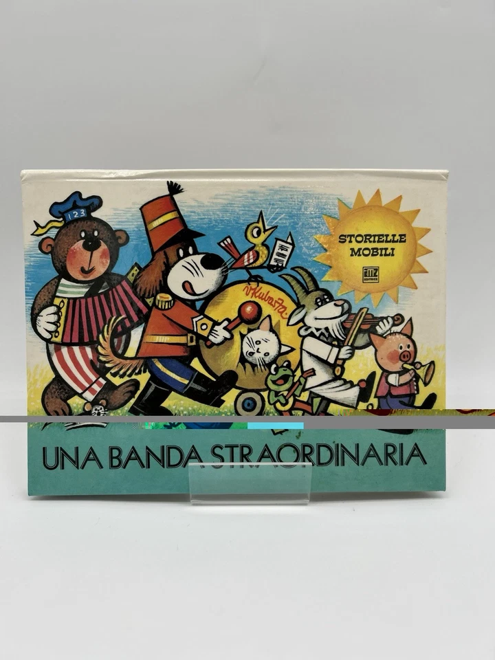 1975 Kubasta Pop-Up book in Italian, Una Banda Straordinaria - Image 1 of 2
