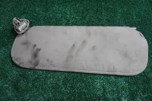 2011 CHEVROLET EXPRESS 1500 DRIVER SIDE LEFT Sun Visor OEM 1 Piece 05D90167A5 - Picture 1 of 4