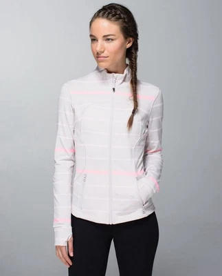 Chaqueta Lululemon Forme Pop Rayas Jaspeada Dune / Apenas Rosa Talla 8 Foto 1 de 4