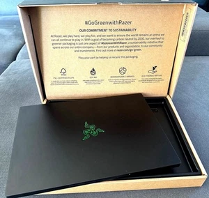 Razer Blade 14 (2022) - Ryzen 9 6900HX, RTX 3070 Ti, 16 GB RAM, 1 TB, QHD 165 Hz - Foto 1 di 7