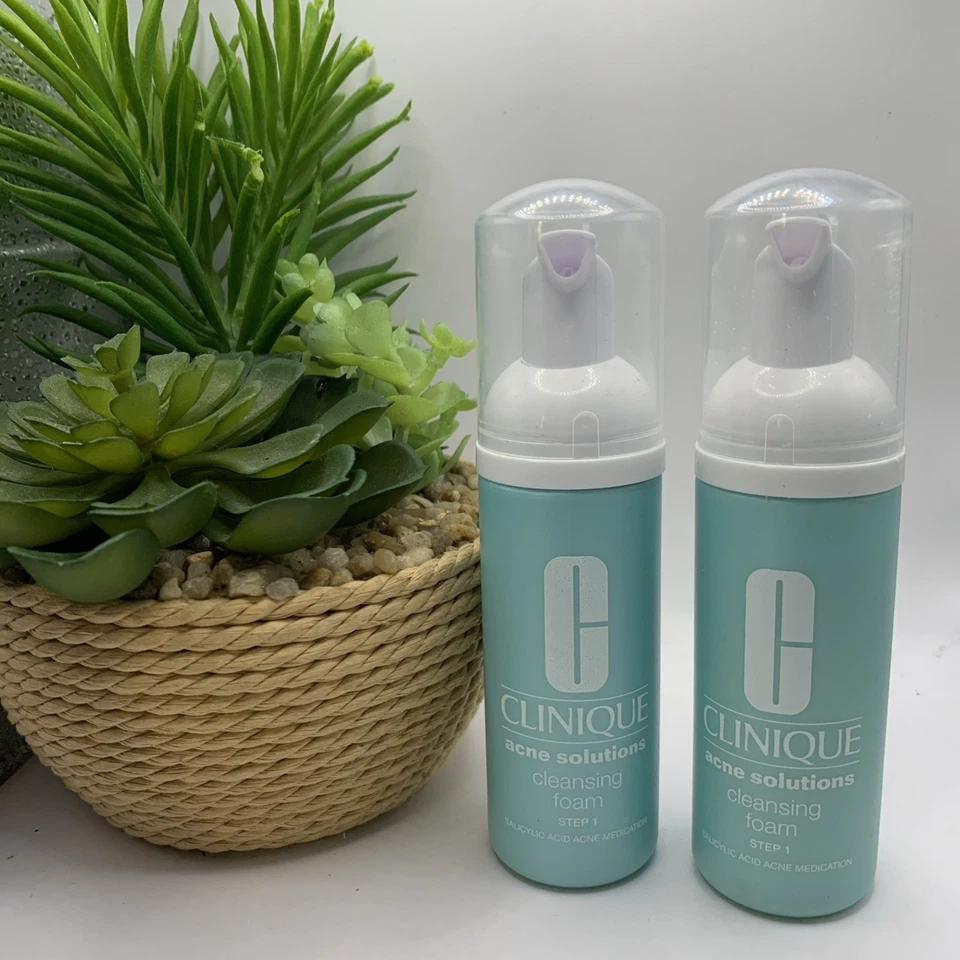 Jabón espuma limpiadora X2 Clinique Acne Solutions 1,7 oz cada uno (tamaño de viaje) nuevo sin caja Foto 1 de 2