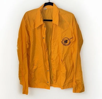 Chaqueta cortavientos 1976 San Diego Padres talla L Artex amarillo fraile oscilante rara Foto 1 de 4