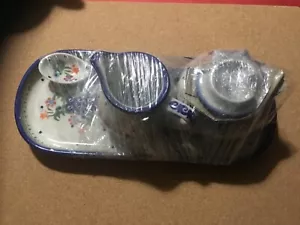 BOLESLAWIEC CERAMIKA - CERAMICA LUCIDA FATTA A MANO - SET PANNA E ZUCCHERO con CUCCHIAIO NUOVO - Foto 1 di 5