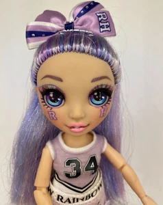 MGA 2020 ☆ Rainbow High / Shadow High ☆ Cheerleader Violet Willow - Cheer Doll - Picture 1 of 5