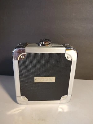 Vaultz 24 Discos CD DVD Videojuegos Estuche 6"×6" SIN LLAVE Soporte Cromo Caja Foto 1 de 4