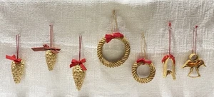 (7) Vintage Gewebte Stroh/Rattan-Kiefernzapfen, Kränze, Glocke, Engel-Weihnachtsschmuck - Bild 1 von 11