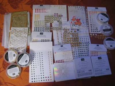 Gran lote de adornos de estampación retirados Foto 1 de 4