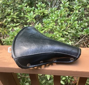 Vintage Schwinn Approved Riveted Black Leather Dual Spring Saddle Bicycle Seat - Picture 1 of 3