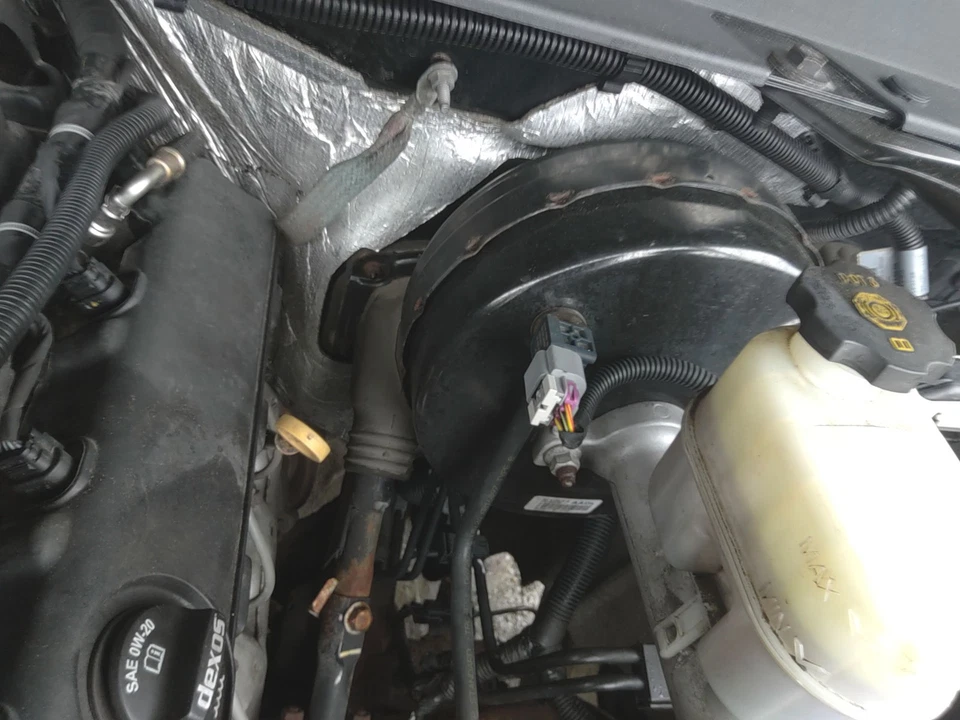 Potenciador de freno eléctrico 15 GMC YUKON Foto 1 de 1