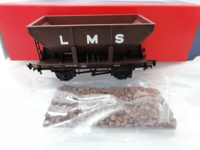 Bachmann 37-509. 24T LMS Ore Hopper Wagon complete with load. - Image 1 of 4