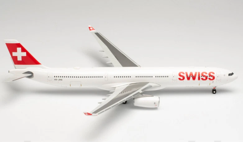 Herpa 571685 Swiss International Airbus A330-300 "Bern" HB-JHF 1 200 model