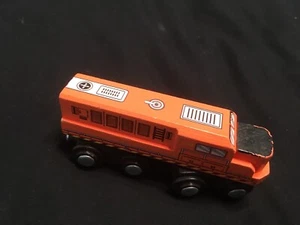 = TRAIN ENGINE 4'' ORANGE WOOD WOODEN TOY LOOSE #D51 - Picture 1 of 7