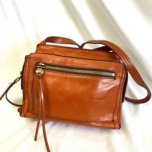 HOBO INTERNATIONAL Hunter Cognac Brown Leather Crossbody Bag Casual Travel - Picture 1 of 13