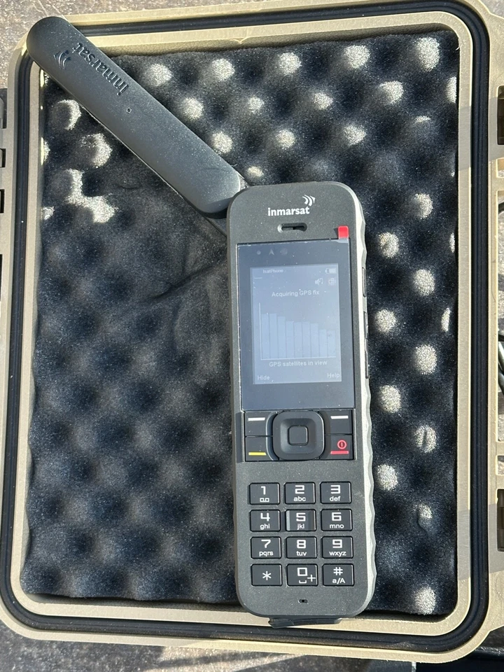 Teléfono Satelital Inmarsat IsatPhone 2 con 3124 Minutos Transferibles Foto 1 de 4