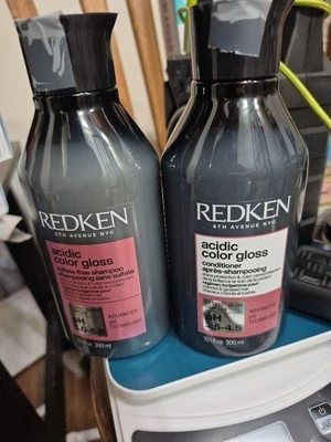 REDKEN Acidic Color Gloss Sulfate-Free Shampoo & Conditioner 10.1 oz Duo Set 🔥 - Image 1 of 4