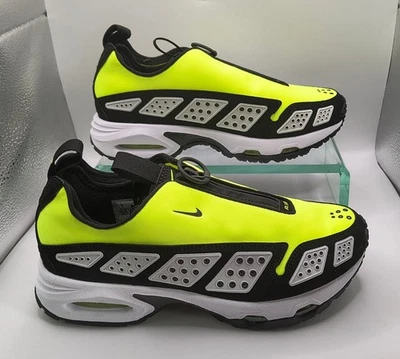 Nike Air Max SNDR Ladies Trainers In Volt/White/Black Size UK 4.5 FZ2068 700 - Image 1 of 4