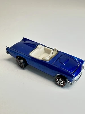 Vintage Hot Wheels Redline 1969 Bright Blue Classic '57 T-Bird - White Int - Image 1 of 4