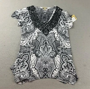 Energe Top Womens Small Black Paisley Embroidered V Neck Asymmetrical Blouse NWT - Picture 1 of 10