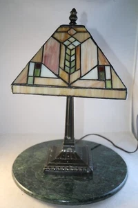 Tiffany Style Stained Glass Geometric Angular Accent End Table Lamp 15-inch - Picture 1 of 18