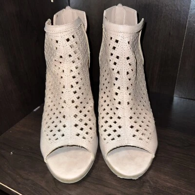 Sugar Vael Womens Brown Suede Ankle Bootie Size 6.5 Block Heel Zip Up Open Toe - Image 1 of 4