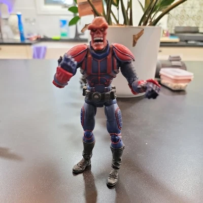 Figura de acción Marvel Legends Toybiz Face Off RED SKULL de Captain 2 Pack 6" Foto 1 de 4