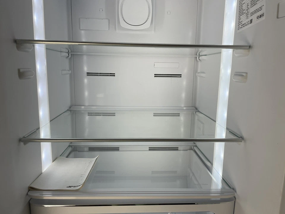 Smeg FAB32. Estante nevera congelador. Usado. Pieza de repuesto. - Imagen 1 de 1