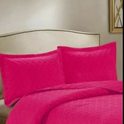 3PC Quilt Bedspread Set Oversized King Fuchsia Purple - Image 1 of 4