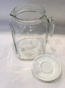 Glass Pitcher, ITALY w/ White Lid, FRIGOVERRE, Bormioli Rocco, Holds 2qts 1cp - Picture 1 of 7
