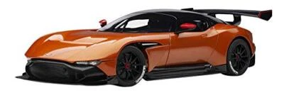 AUTOart Aston Martin Vulcan Madagascar Orange avec modèle Carbon Top 1/18 - Photo 1/4