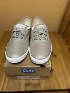 Keds womens Size 7 Ankle shoe Gold Lace up round toe flats - Picture 1 of 8