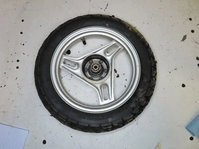 1997 Yamaha Razz 50 pneu dianteiro e aro 2.50-10 - Imagem 1 de 4