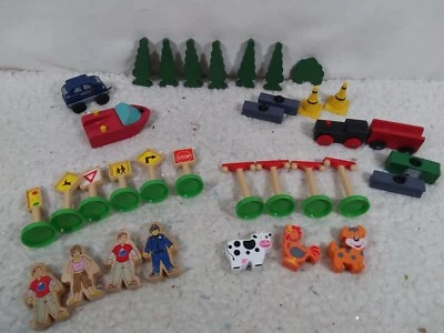 Лот из 34 дополнительных предметов для деревянного стола поезда - Изображение 1 из 4