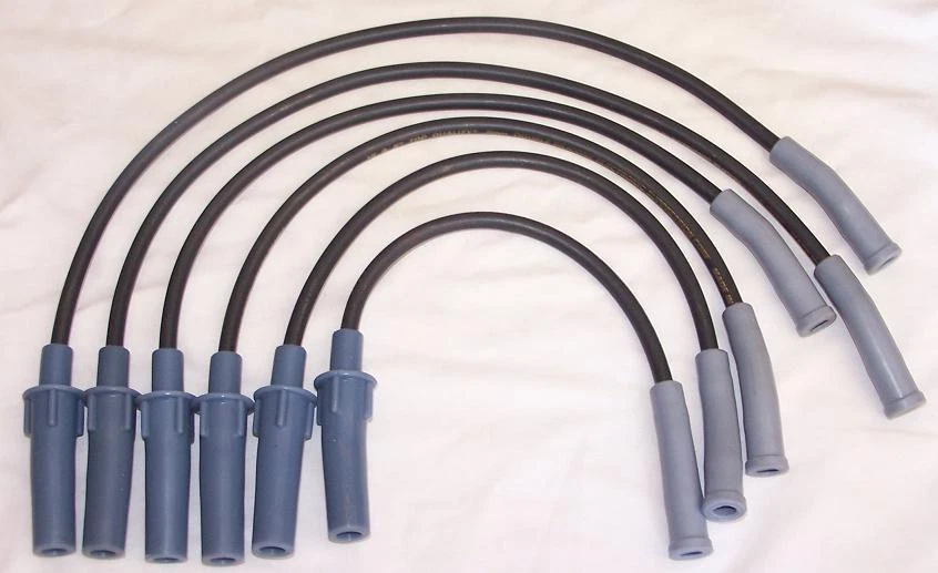 Juego de cables de bujía supresor 8 mm Chrysler/Dodge Minivan V6 3.3/3.8 01-10 58371 Foto 1 de 1