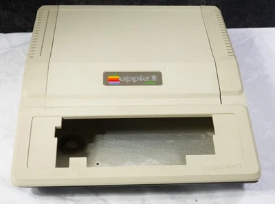 Vintage Apple II Plus  A2S1048 empty case 216290 - Image 1 of 4
