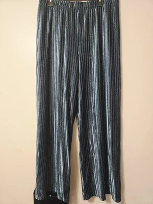 Pantalones House Of Harlow Metálicos Forrados Brillante Océano Oscuro Verde azulado Talla L Fiesta Informal Foto 1 de 4