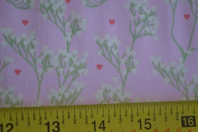 Por 1/2 yarda Corazones Crema y Verde en Lt-Rosa Edredón Algodón, Tela/Montado, B900 Foto 1 de 4