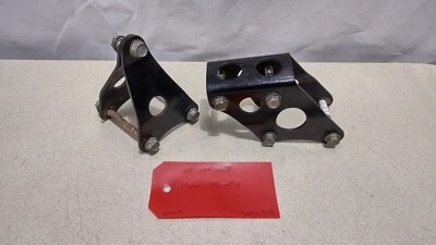 Honda CM200t Twinstar 1981 soportes de motor #724,2-57 Foto 1 de 4