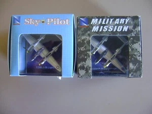 2x 1/200 P-38 Lightning - Picture 1 of 3