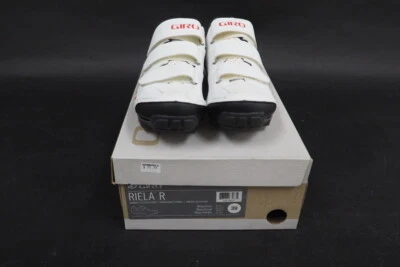 ¡Nuevo! Zapatos de bicicleta de montaña Giro Riela R para mujer EU 39 US 7,5 blanco/coral 2 pernos Foto 1 de 4