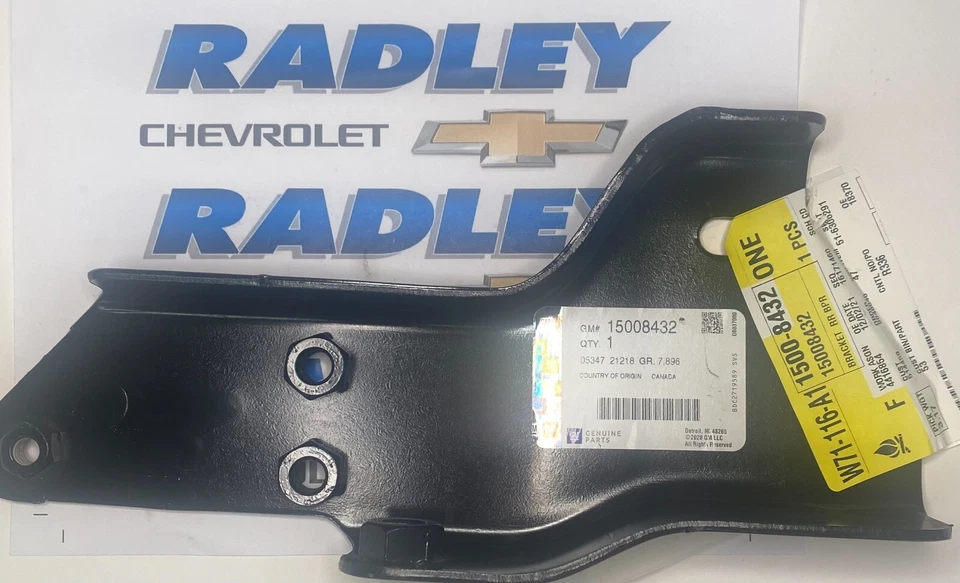 NEW GM OEM REAR BUMPER- BRACKET RIGHT GMC 15008432 - Image 1 of 1