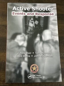 Active Shooter Events and Response - Taschenbuch - - Bild 1 von 4