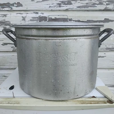 Olla clásica de acero inoxidable Bayou Foto 1 de 4