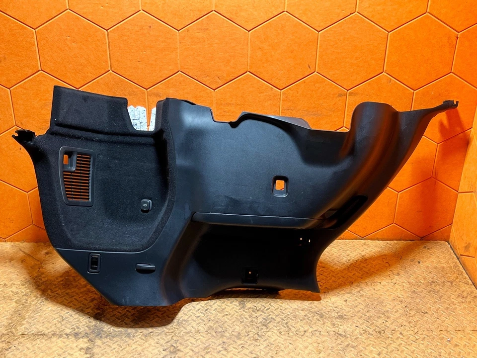 16-23 MAZDA CX-9 CX9 PASO TRASERO DERECHO CUARTO LADO DERECHO MALETERO MOLDURA PANEL OEM Foto 1 de 2