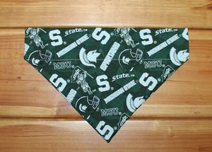MSU Over the Collar Dog Bandana-Size L - Picture 1 of 2