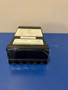 15347 Omega DPF701 ratemeter / totalizer / controller - Picture 1 of 9