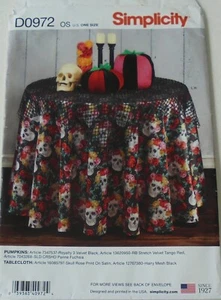 Simplicity 1126 Stuffed Pumpkins Fabric Baskets Table Runners Sewing Pattern - Picture 1 of 2
