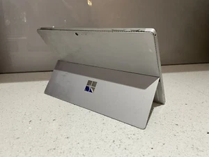 Microsoft Surface Pro 4, Pl Check Description , For parts #1 - Picture 1 of 15