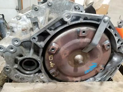 Suzuki Vitara XL-7 2007 AWD conjunto de transmisión automática de 5 velocidades 124454 millas Foto 1 de 4