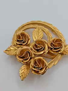 CORO GOLD TONE FLOWER BROOCH STUNNING VINTAGE ESTATE SIGNED 1 7/8" - Picture 1 of 6